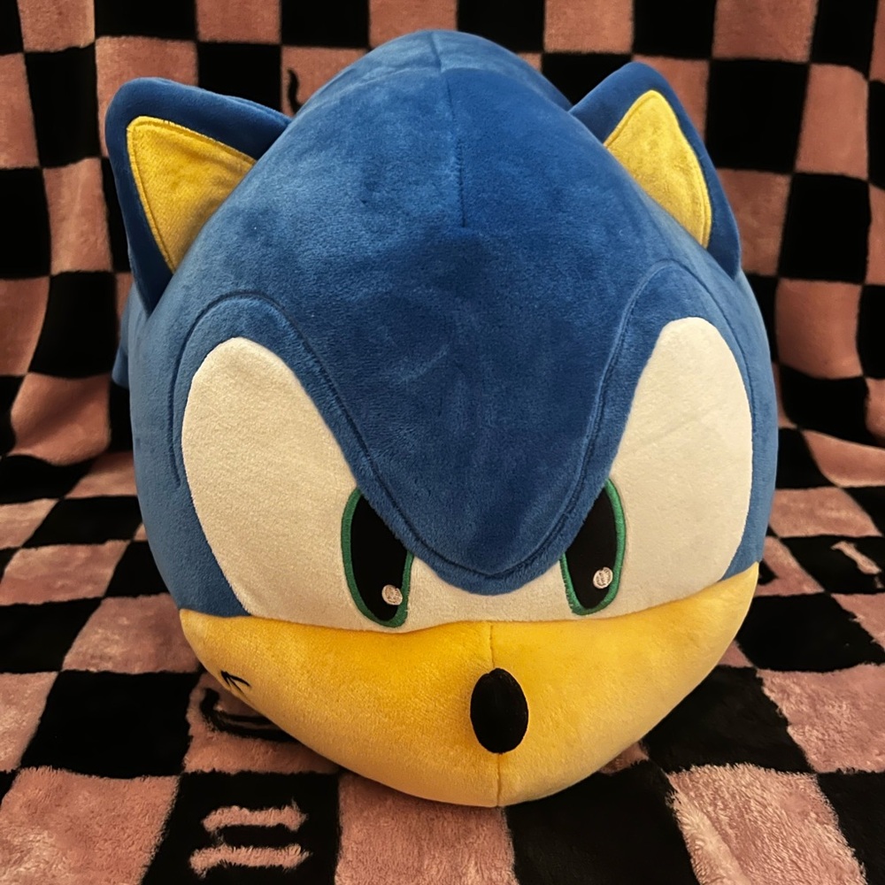Sonic the Hedgehog Plush Pillow